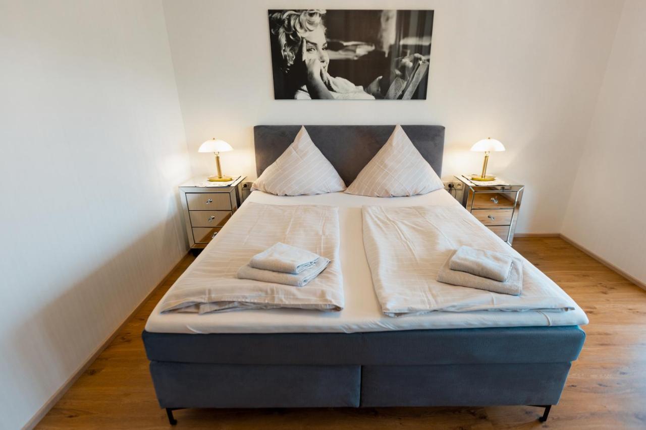 Ferienwohnung Haus Abrioux Zur Falkenlay Бад Бертрих Екстериор снимка