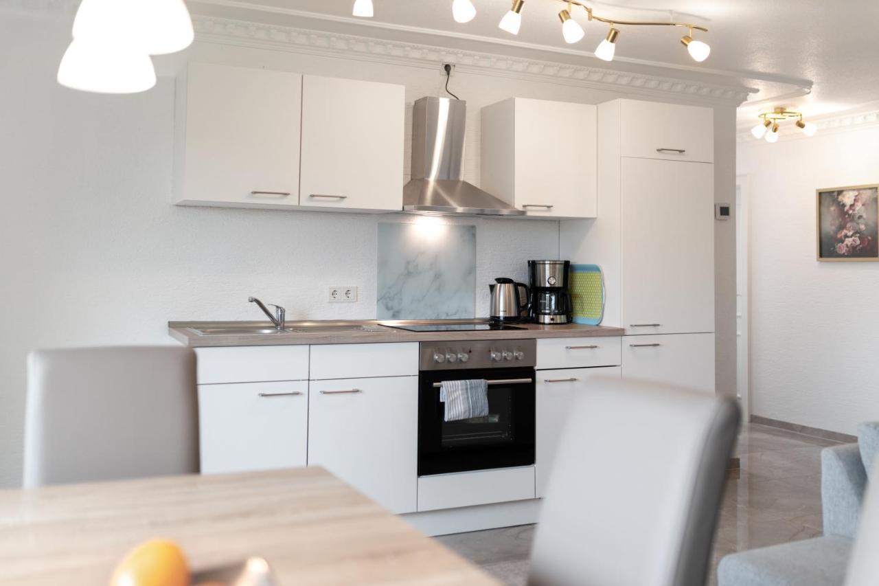 Ferienwohnung Haus Abrioux Zur Falkenlay Бад Бертрих Екстериор снимка